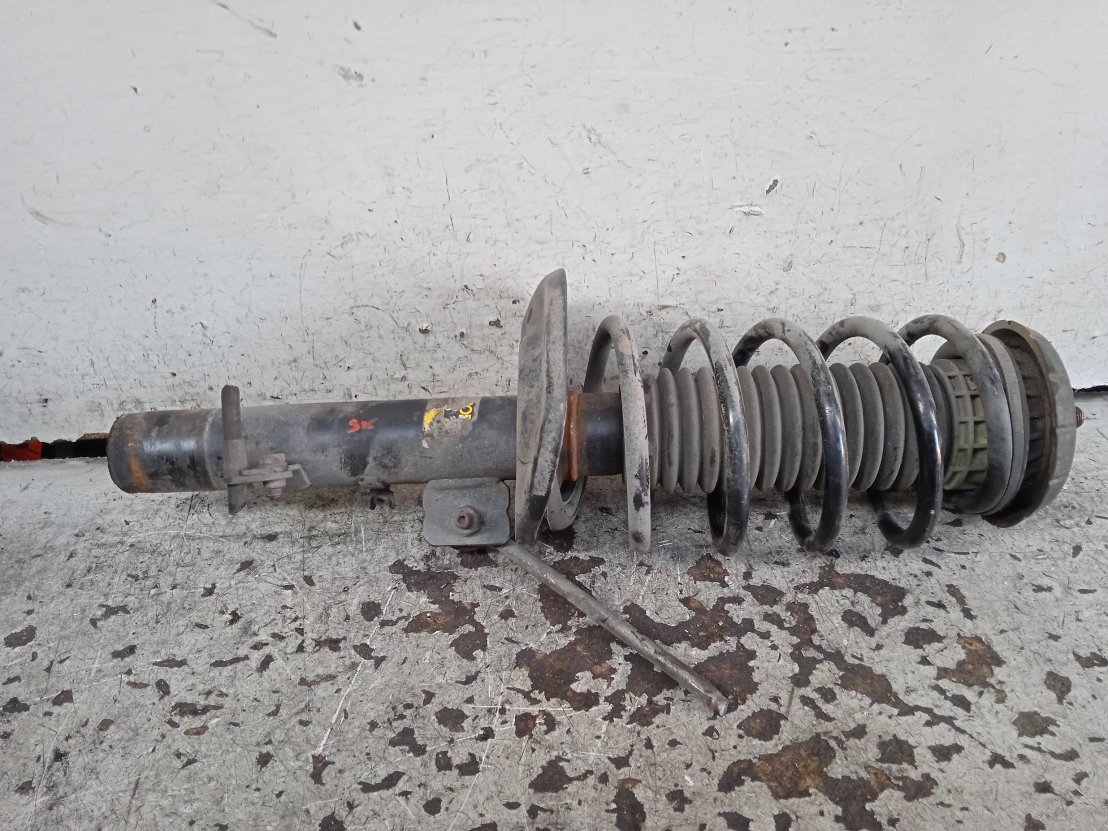 Ammortizzatore ant. sx.